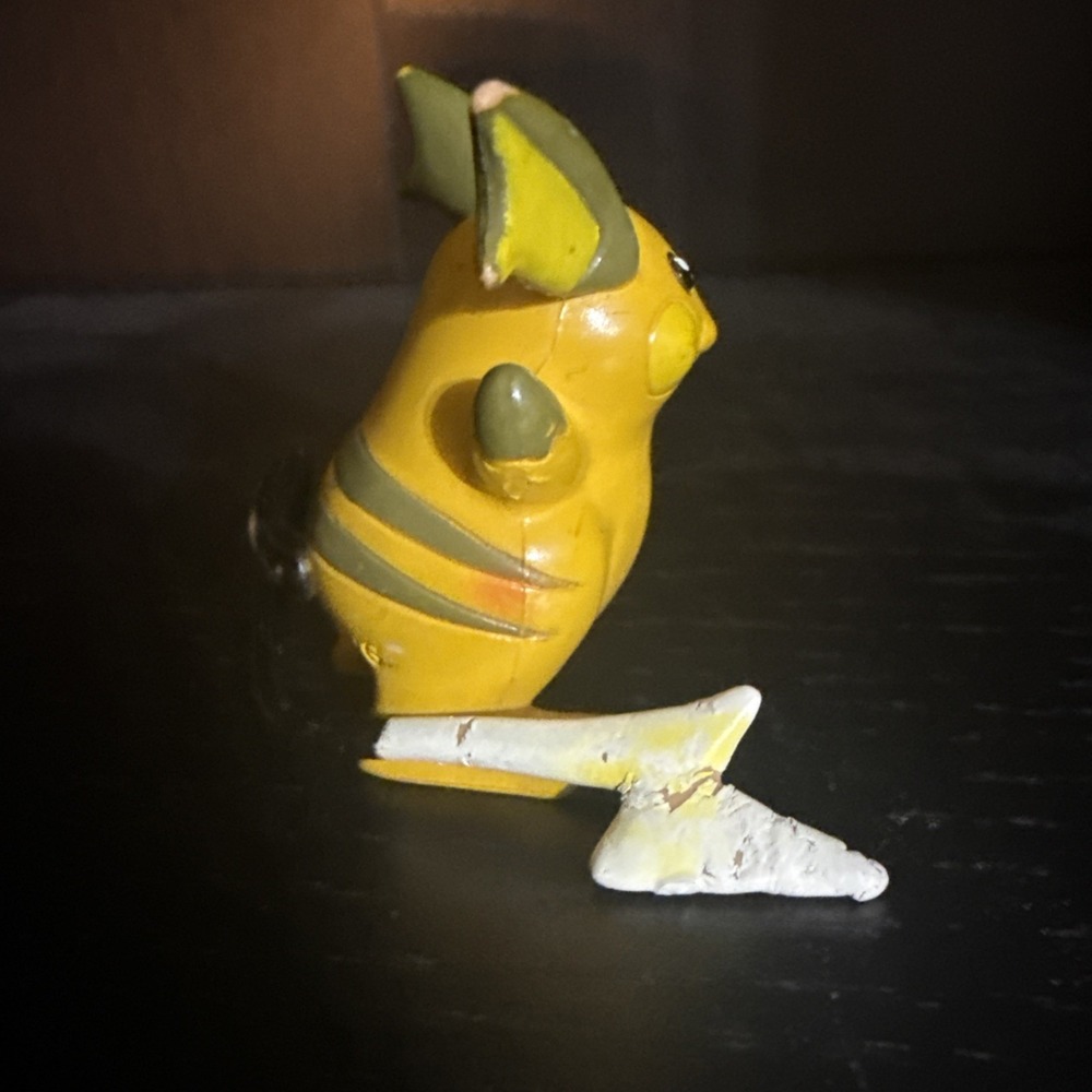 TOMY Rare Pokemon Raichu 2'' Figure CGTSJ Vtg 1999 AUTHENTIC Nintendo China - Picture 4 of 5